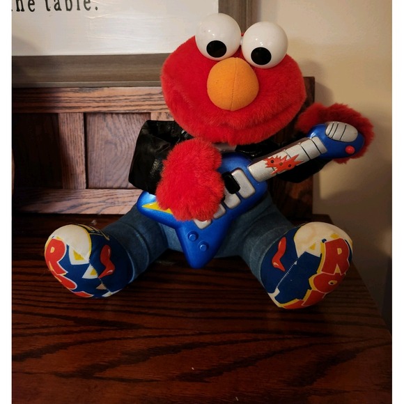 Rock and Roll Elmo with Guitar Plush Doll Toy 1997 Sings & Shakes Tested  Works - Picture 1 of 8